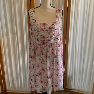 TORRID, White/Black/Pink Floral Dress, Size 14